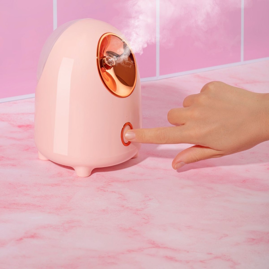 Cute & Portable Humidifiers for Keeping You Moisturized On the Go
